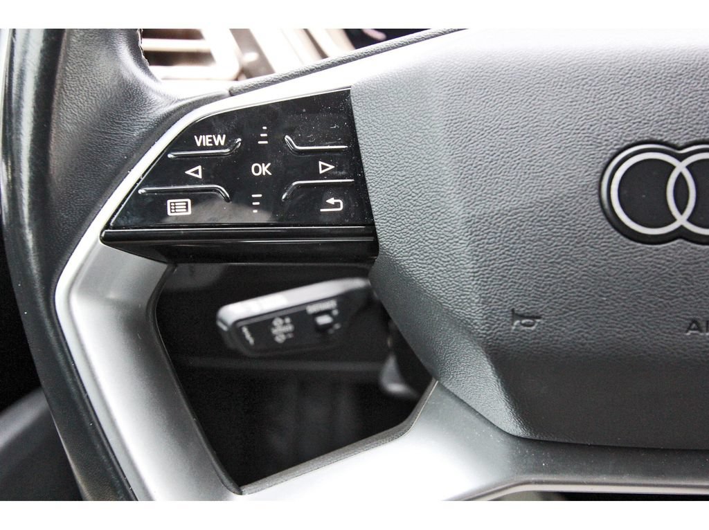 Used 2022 Audi Q4 e-tron Premium Plus AWD/4WD image 20