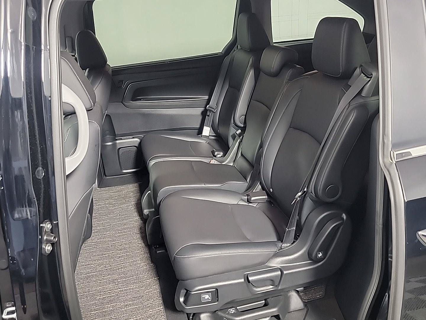Certified 2024 Honda Odyssey EX-L image 15
