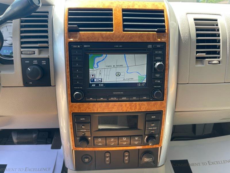 Used 2007 Chrysler Aspen Limited AWD/4WD image 36