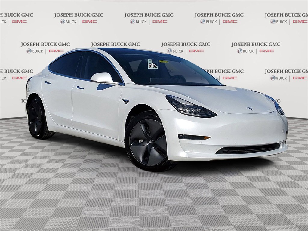Used 2018 Tesla Model 3 Long Range image 1