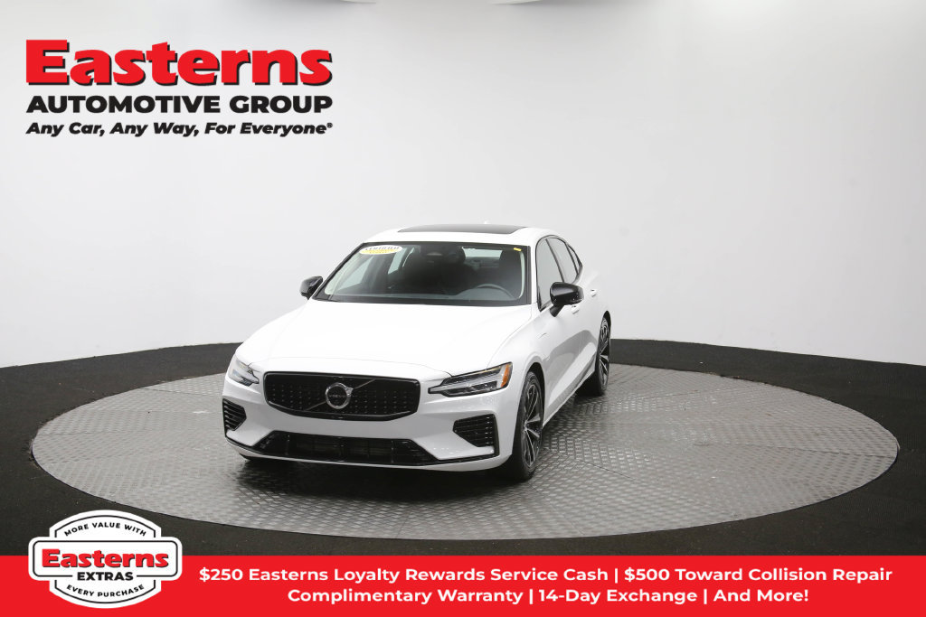 Used 2023 Volvo S60 T8 Plus AWD/4WD image 55