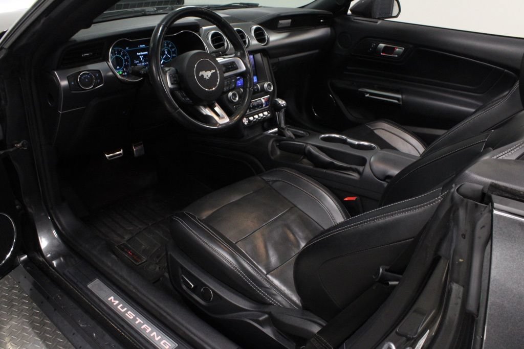 Used 2019 Ford Mustang GT Premium w/ Equipment Group 401A RWD image 17