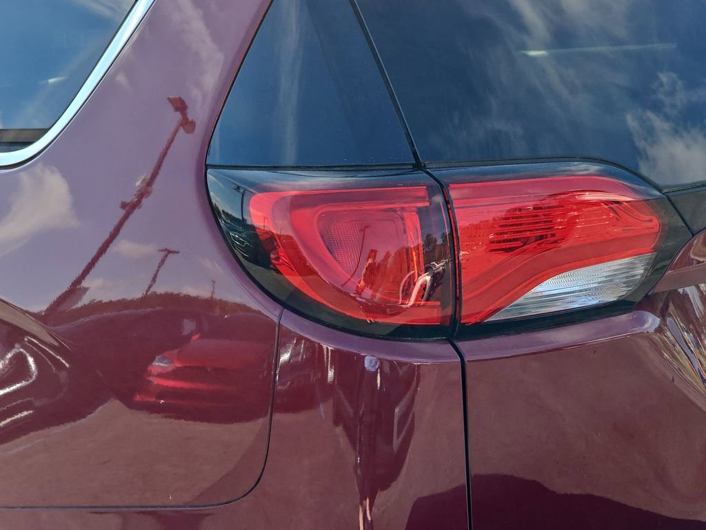 Used 2020 Chrysler Pacifica Limited image 39