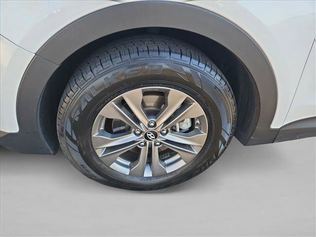 Used 2013 Hyundai Santa Fe Sport FWD image 21