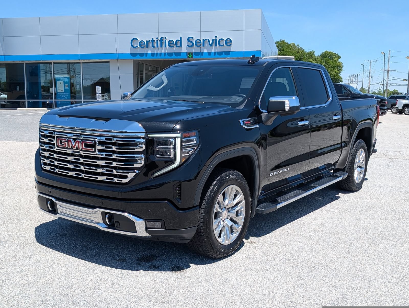 Used 2023 GMC Sierra 1500 Denali AWD/4WD image 7