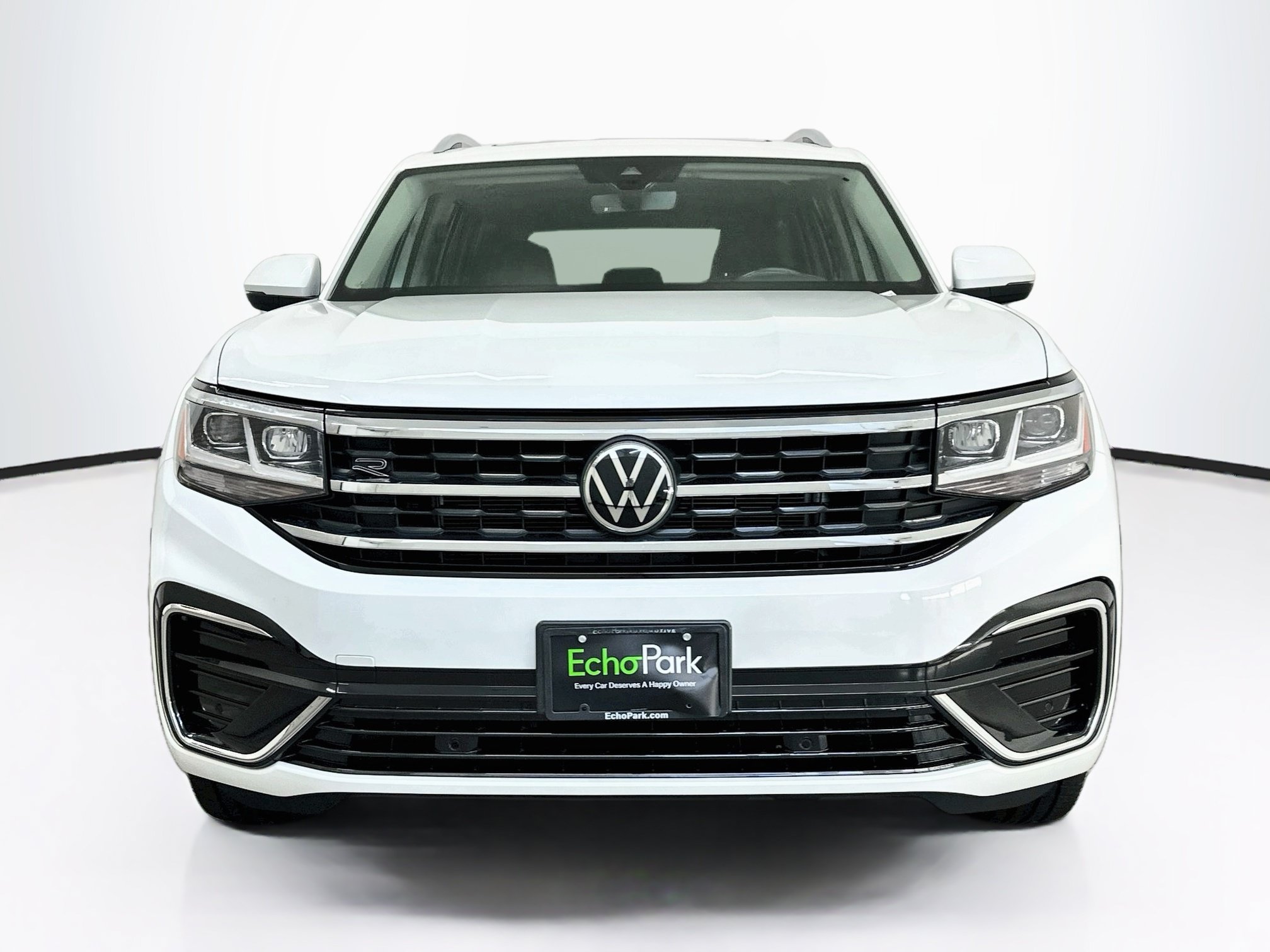 Used 2022 Volkswagen Atlas SEL R-Line AWD/4WD image 2