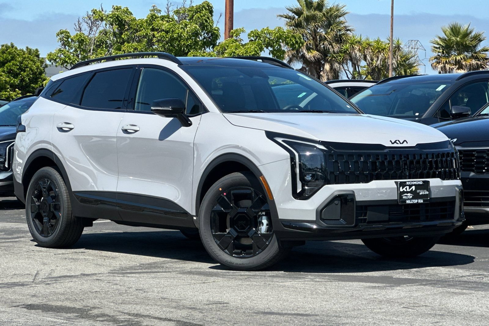 New 2026 Kia Sportage X-Line AWD/4WD image 2