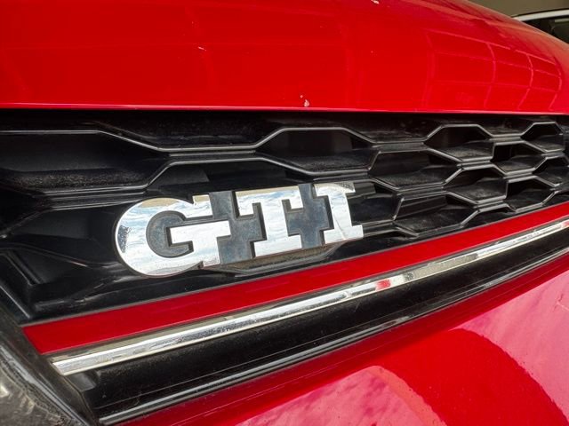 Used 2018 Volkswagen GTI S image 8