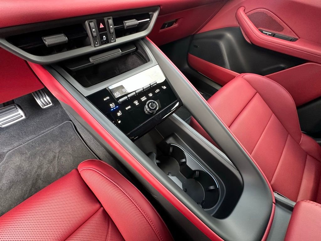 Used 2026 Porsche Macan 4S Electric image 29