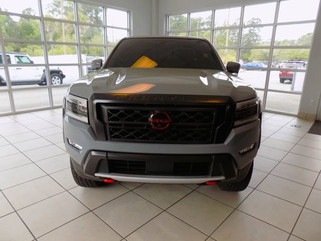 Used 2024 Nissan Frontier Pro-X w/ Pro Convenience Package image 2