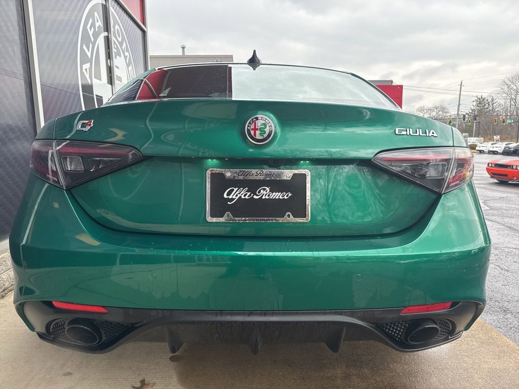 New 2026 Alfa Romeo Giulia AWD image 6