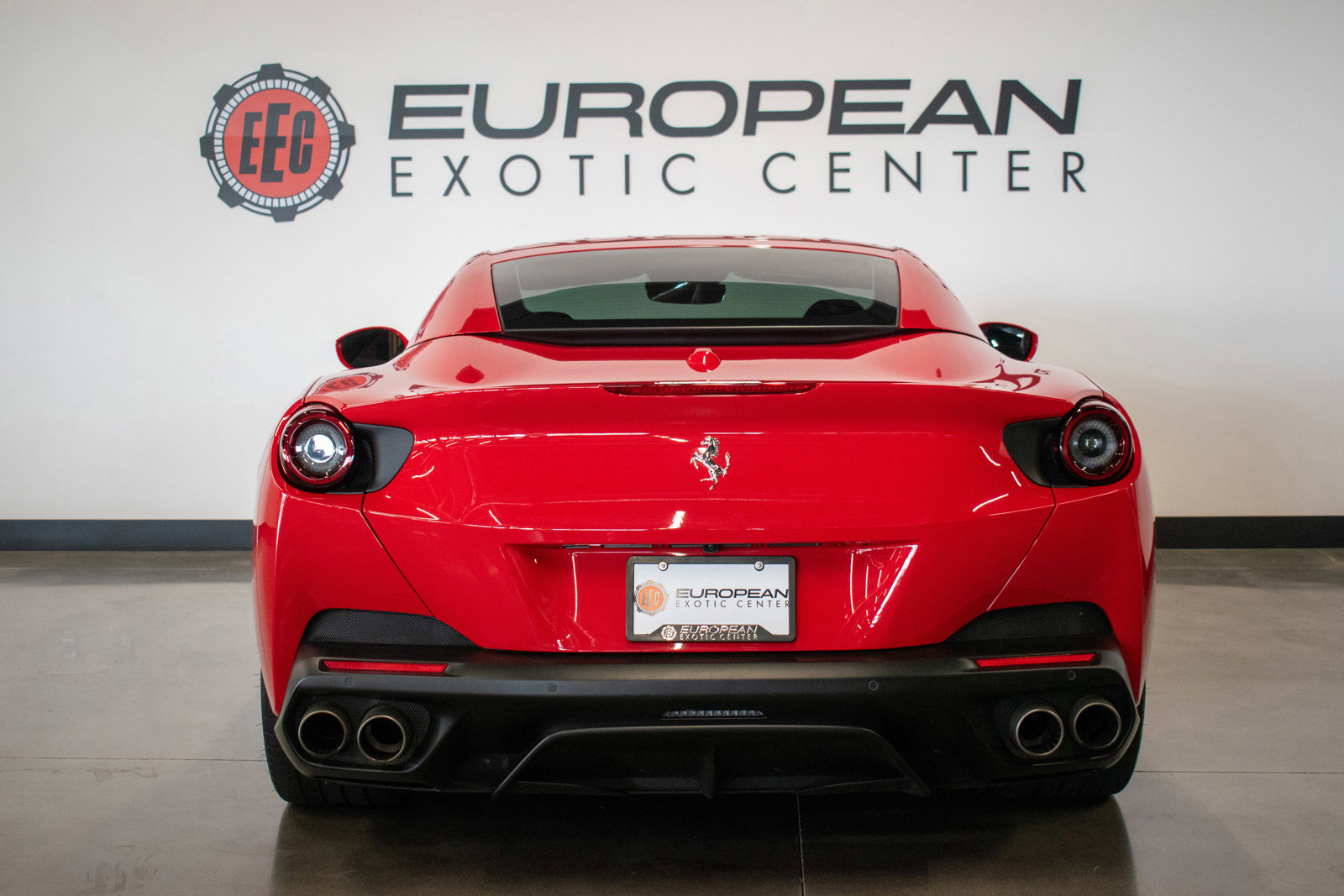 Used 2020 Ferrari Portofino RWD image 21