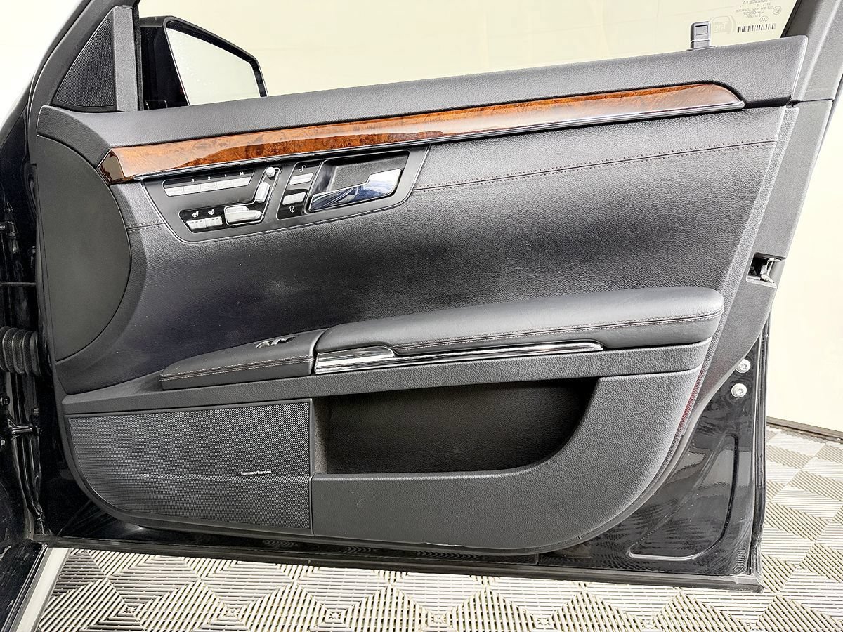 Used 2012 Mercedes-Benz S 63 AMG image 53