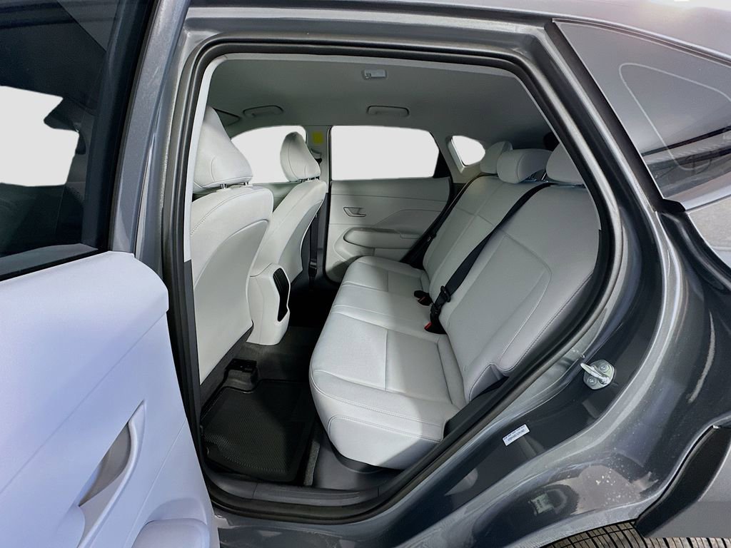 New 2026 Hyundai Kona SE image 16