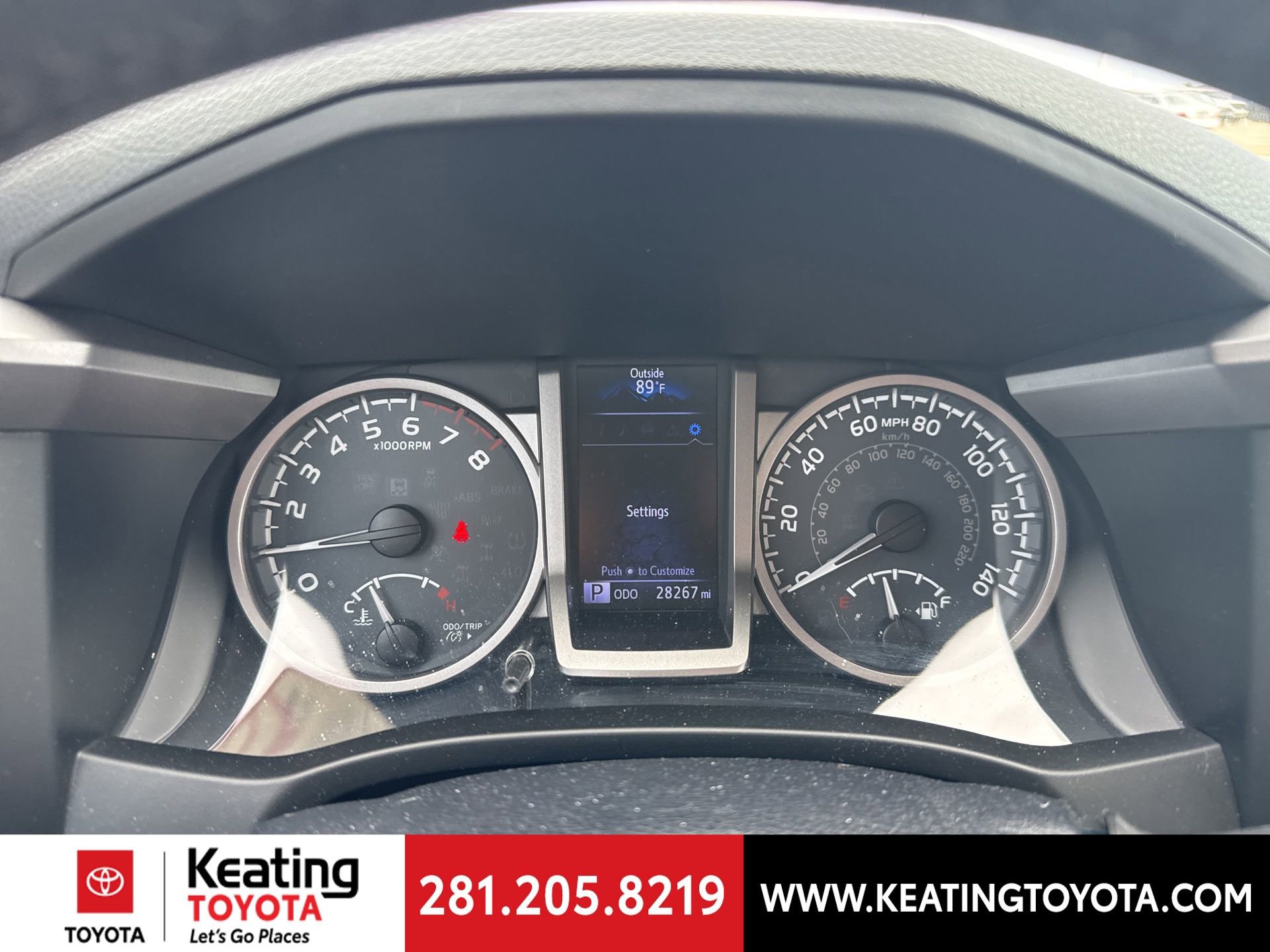 Used 2017 Toyota Tacoma SR5 w/ Tow Package image 19