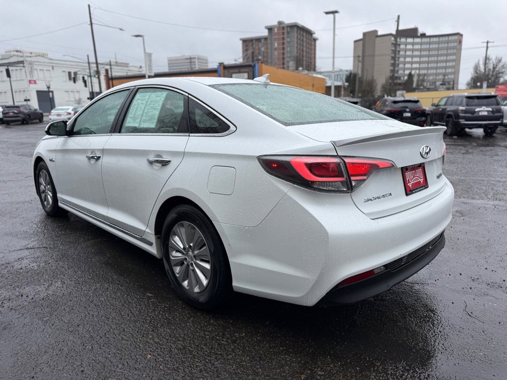 Used 2016 Hyundai Sonata SE image 6