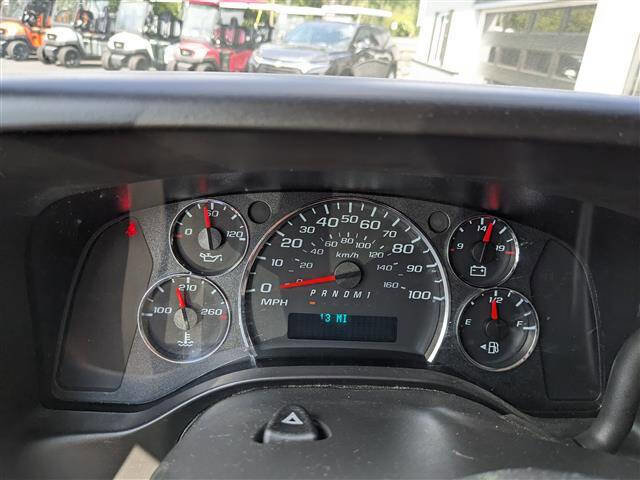 Used 2024 GMC Savana 2500 w/ Driver Convenience Package image 19