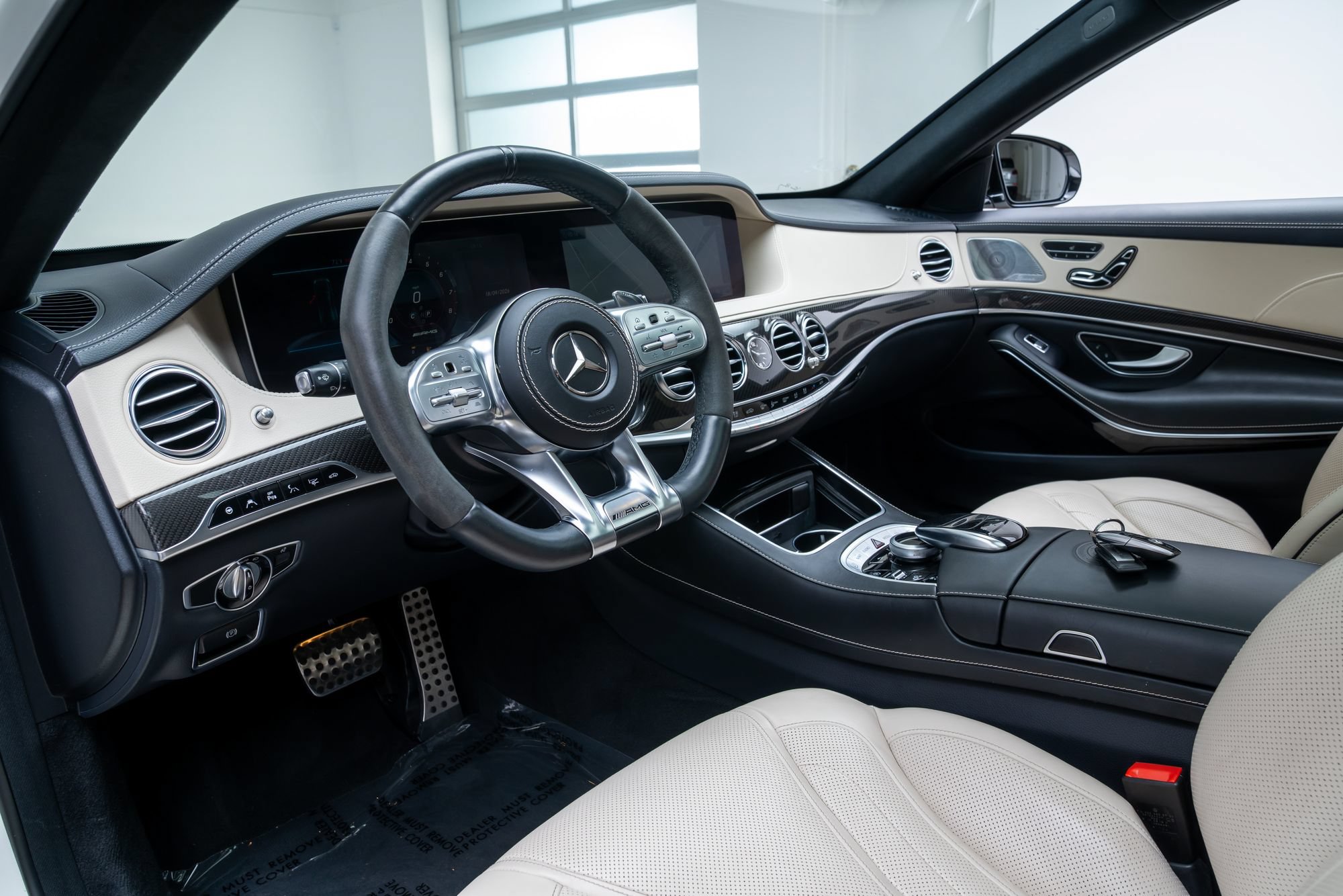 Used 2020 Mercedes-Benz S 63 AMG 4MATIC Sedan image 21