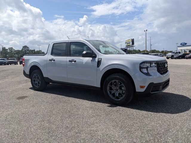 New 2026 Ford Maverick XLT FWD image 2