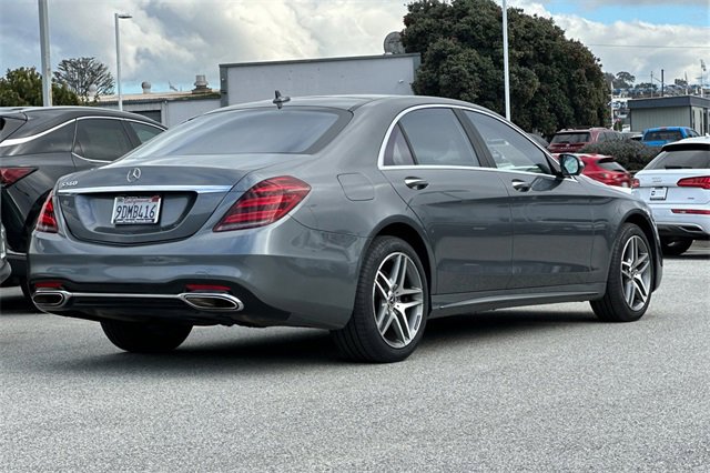 Used 2018 Mercedes-Benz S 560 Sedan image 4