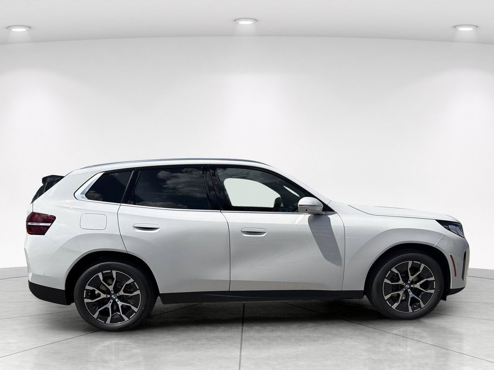 New 2026 BMW X3 xDrive30i w/ Premium Package AWD/4WD image 3
