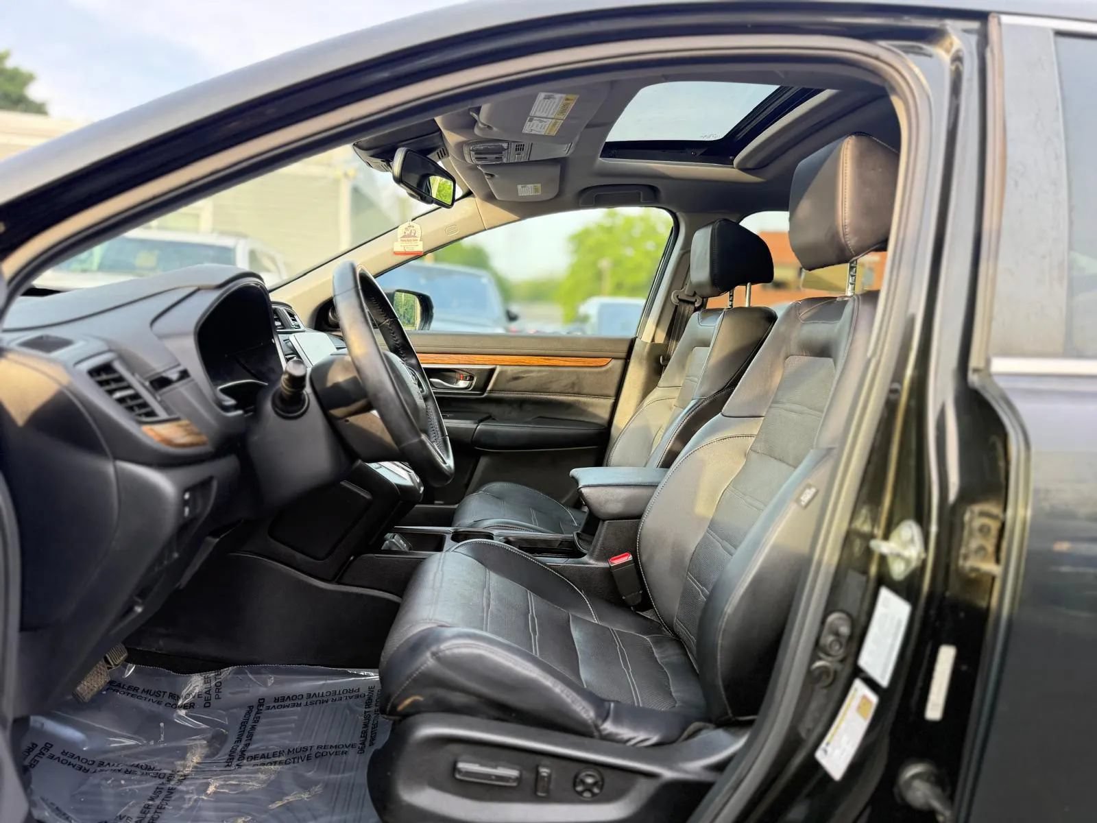 Used 2017 Honda CR-V Touring image 10