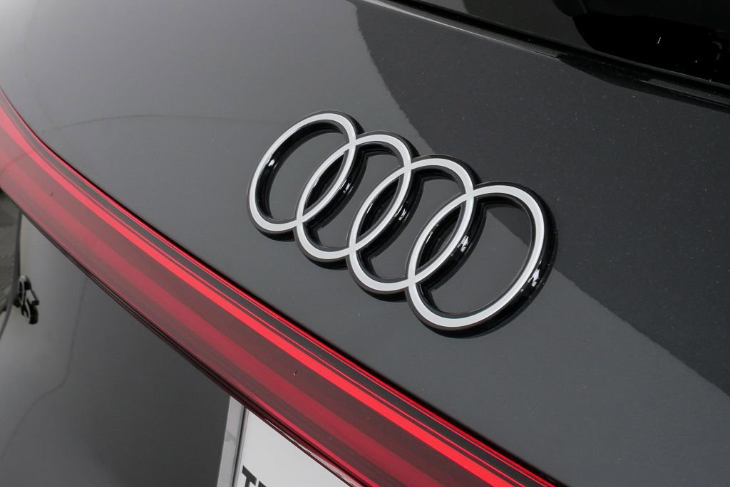 Used 2025 Audi Q5 Premium Plus image 37