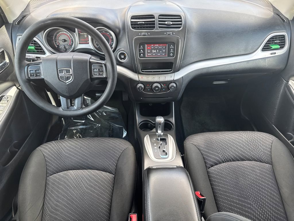 Used 2019 Dodge Journey SE image 23