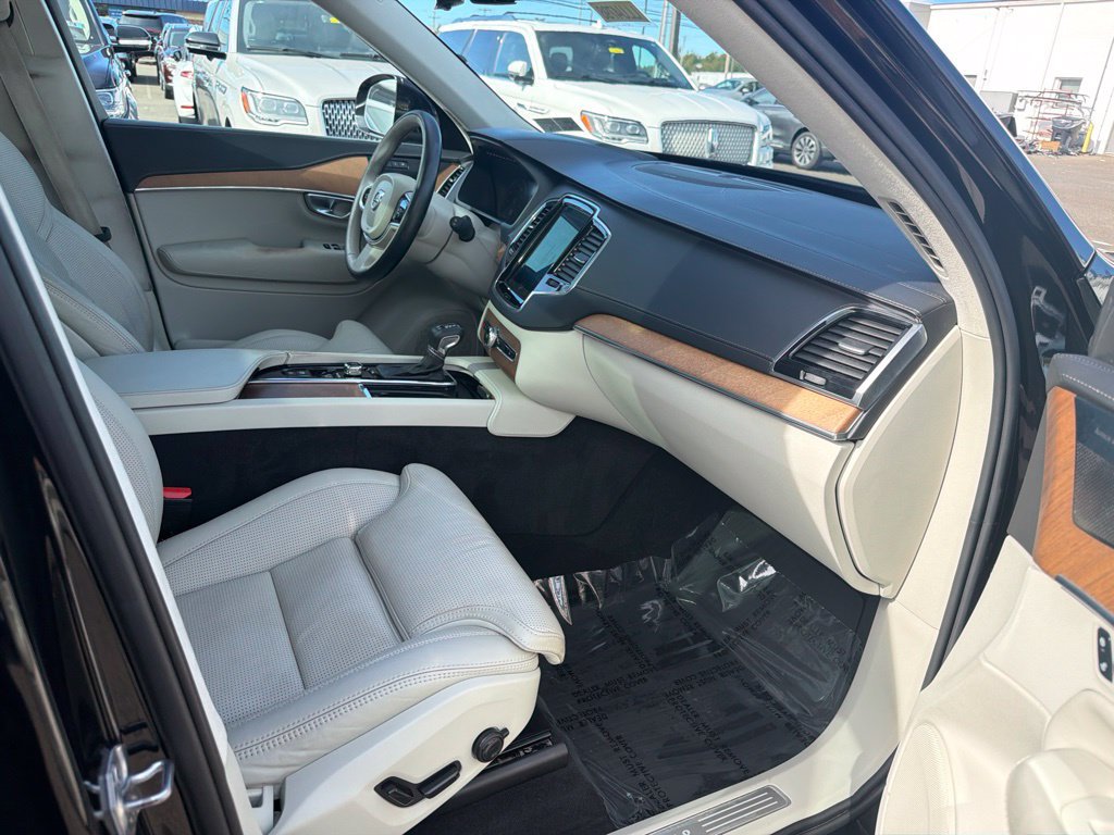 Used 2019 Volvo XC90 T6 Inscription w/ Luxury Package AWD/4WD image 15