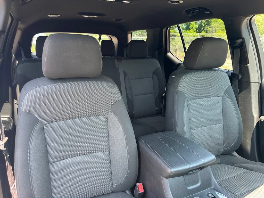 Used 2023 Chevrolet Traverse LT AWD/4WD image 40