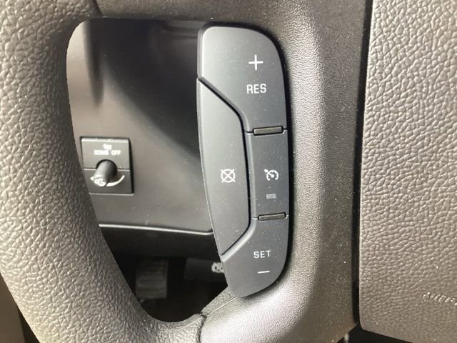 New 2026 Chevrolet Express 3500 w/ Power Convenience Package image 17