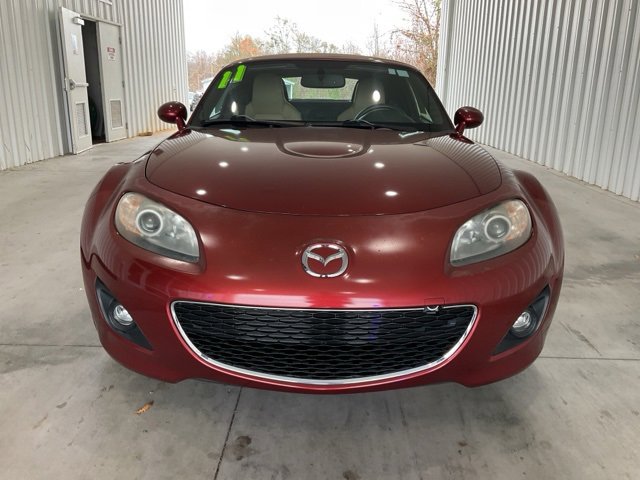 Used 2011 MAZDA MX-5 Miata Grand Touring w/ Premium Pkg image 17