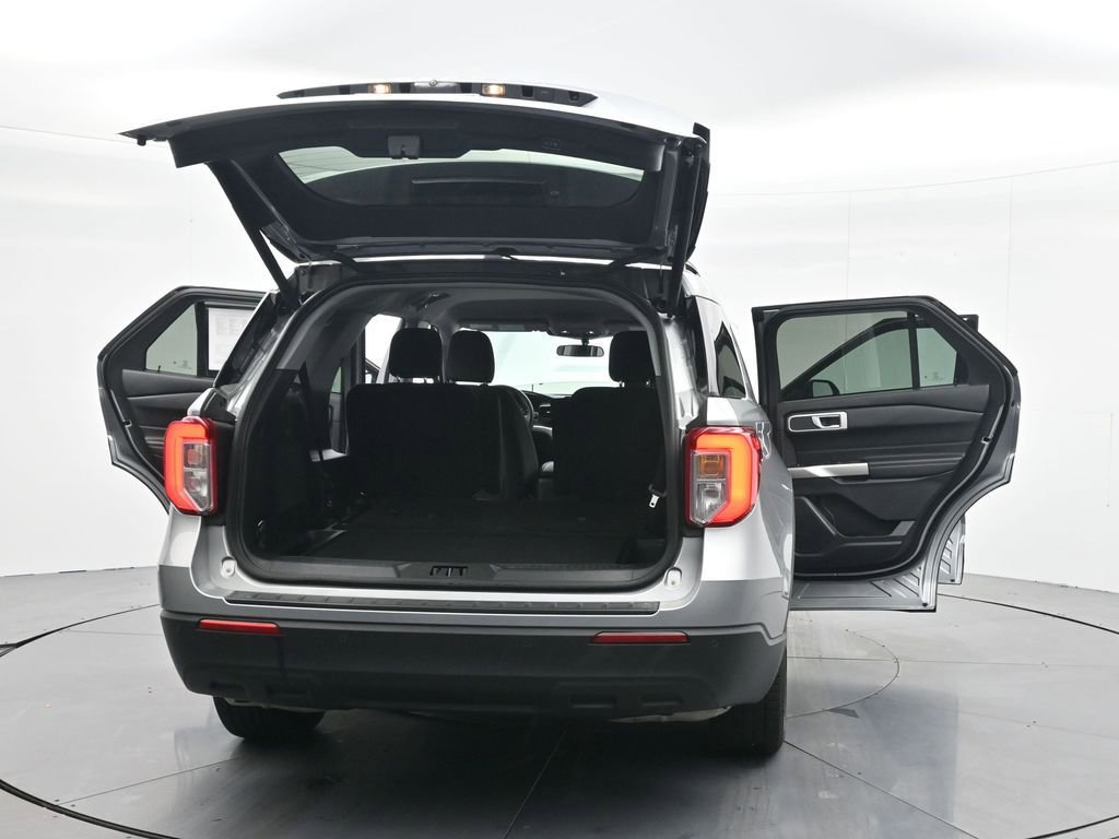 Used 2024 Ford Explorer XLT image 44