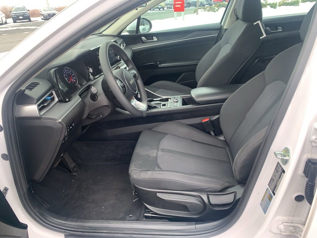 Used 2022 Kia K5 LXS image 12