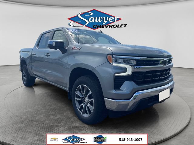 Used 2023 Chevrolet Silverado 1500 LT w/ Z71 Off-Road Package AWD/4WD image 7