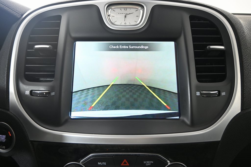 Used 2023 Chrysler 300 Touring L w/ Popular Equipment Group image 31