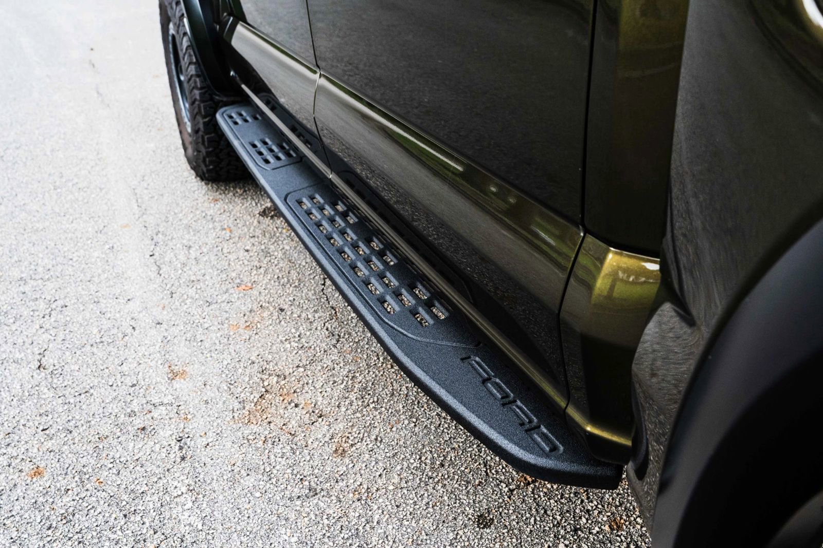 Used 2025 Ford F150 Raptor AWD/4WD image 19