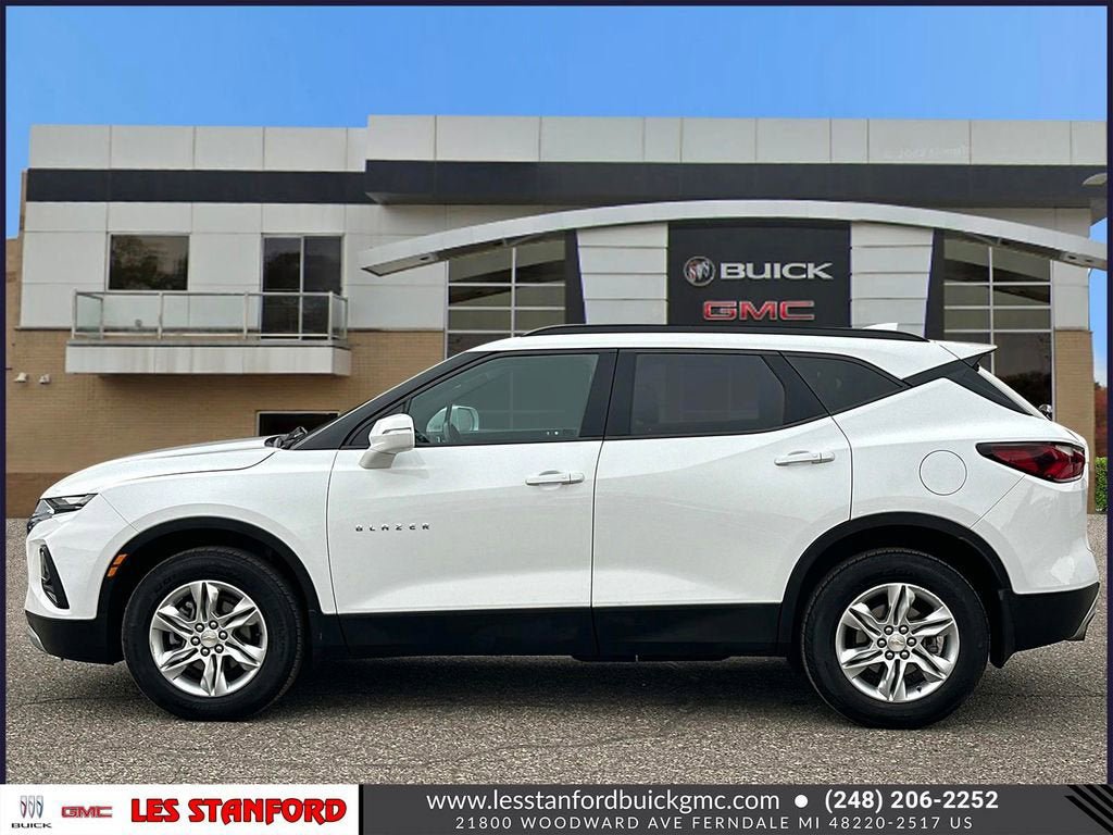 Used 2020 Chevrolet Blazer LT FWD image 2