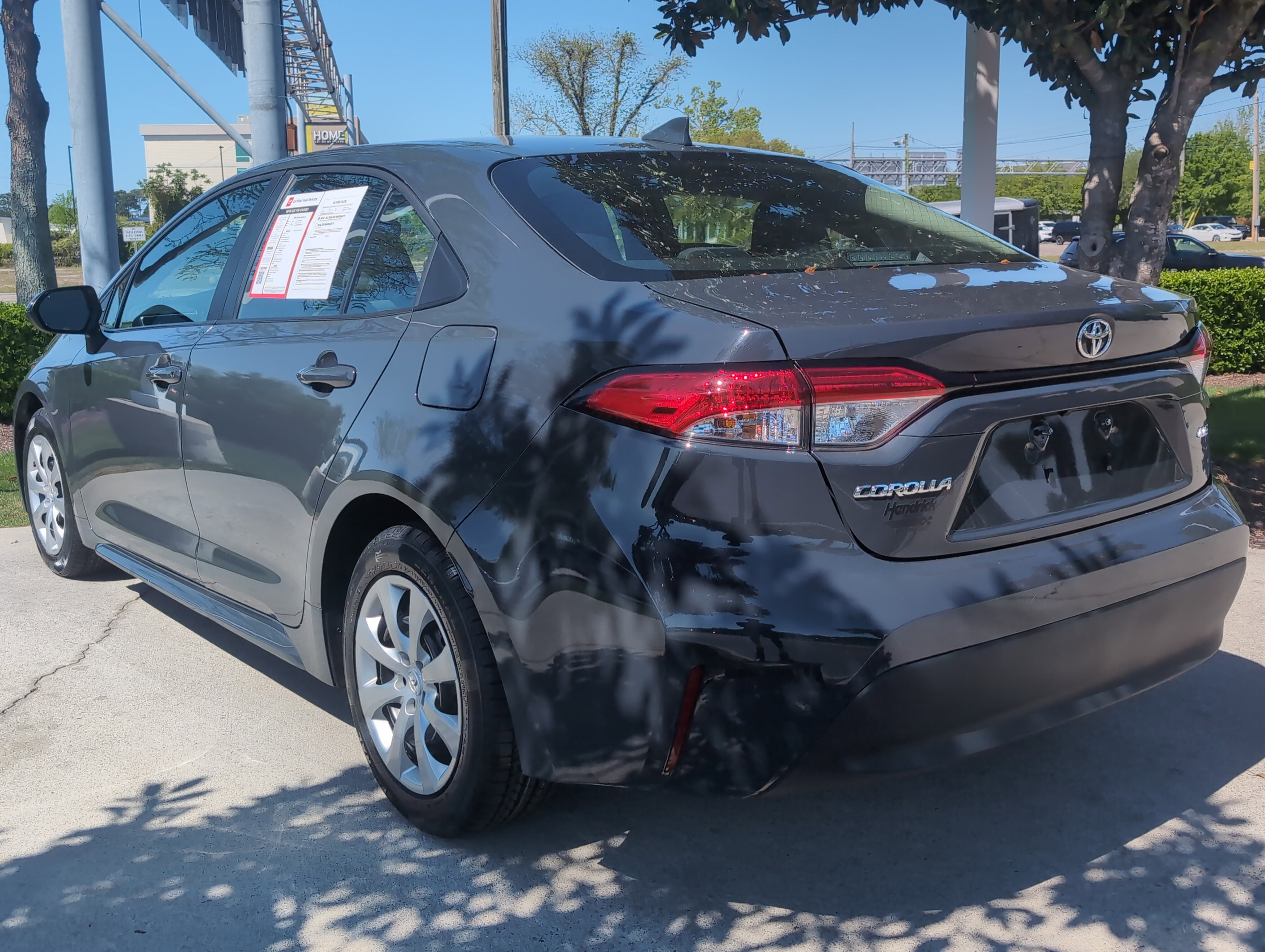Certified 2024 Toyota Corolla LE FWD image 8