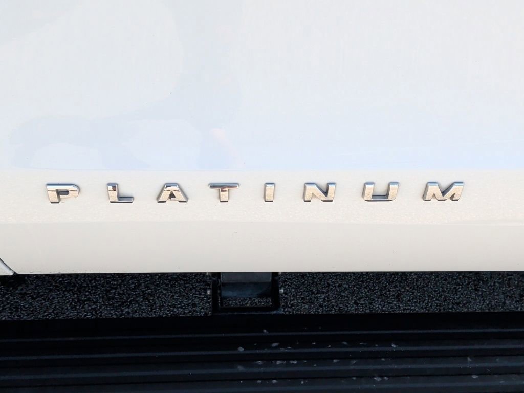 Used 2024 Ford Expedition Platinum image 52