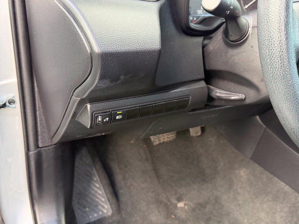 Certified 2025 Toyota Corolla LE FWD image 15