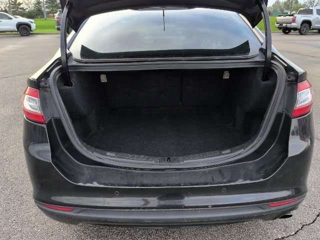 Used 2014 Ford Fusion SE w/ Equipment Group 202A image 12