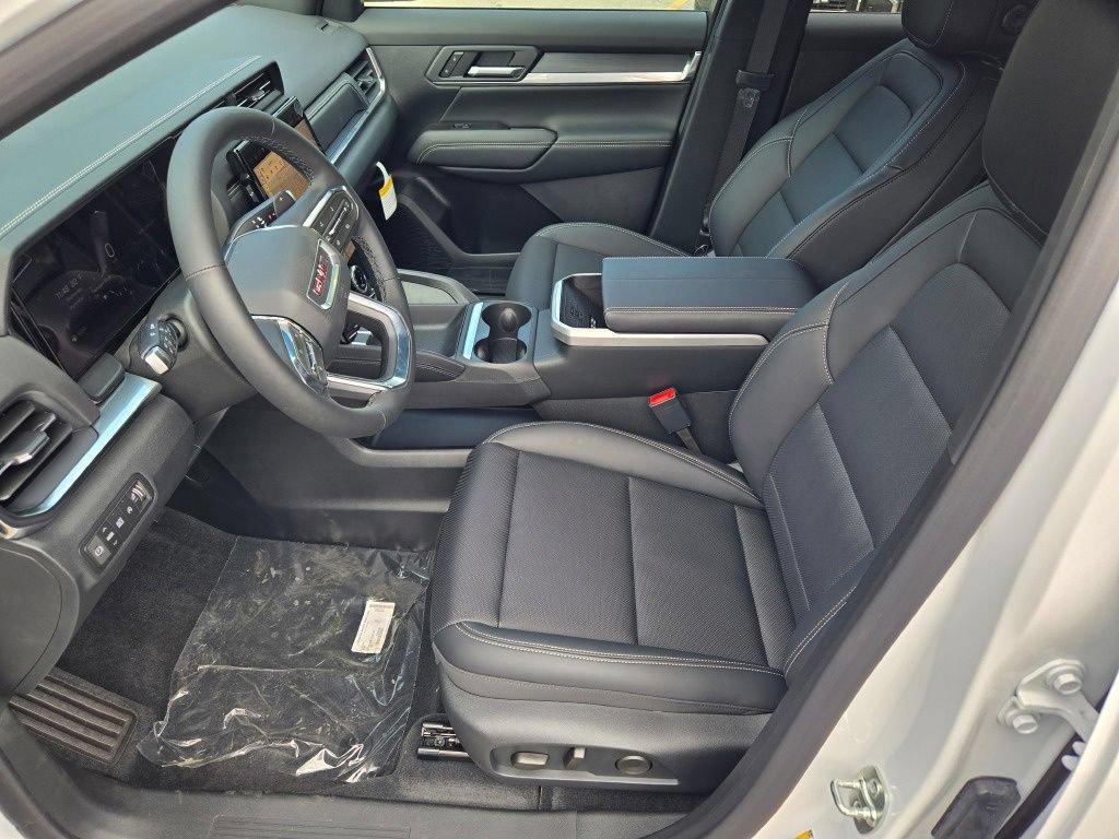 New 2027 GMC Terrain Elevation w/ Elevation Premium Package FWD image 33