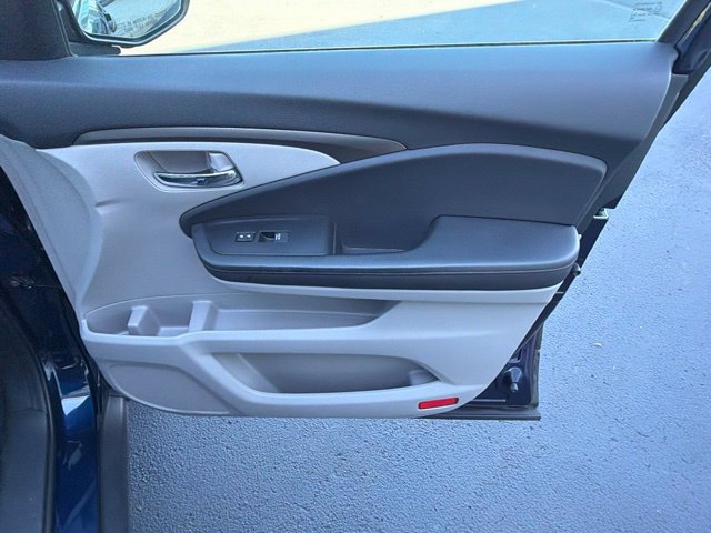Used 2017 Honda Pilot LX image 14