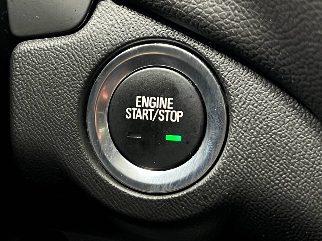 Used 2022 Chevrolet Equinox LT FWD image 21