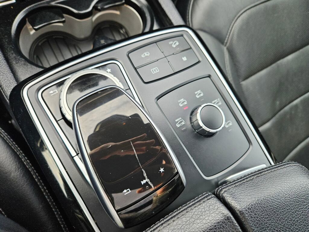 Used 2018 Mercedes-Benz GLE 43 AMG 4MATIC image 25