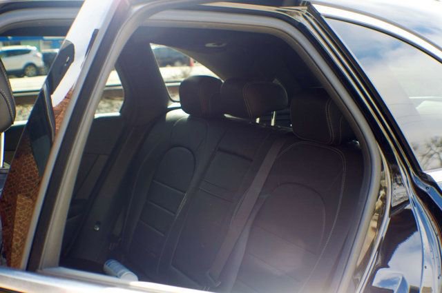 Used 2017 Mercedes-Benz GLC 300 4MATIC image 40