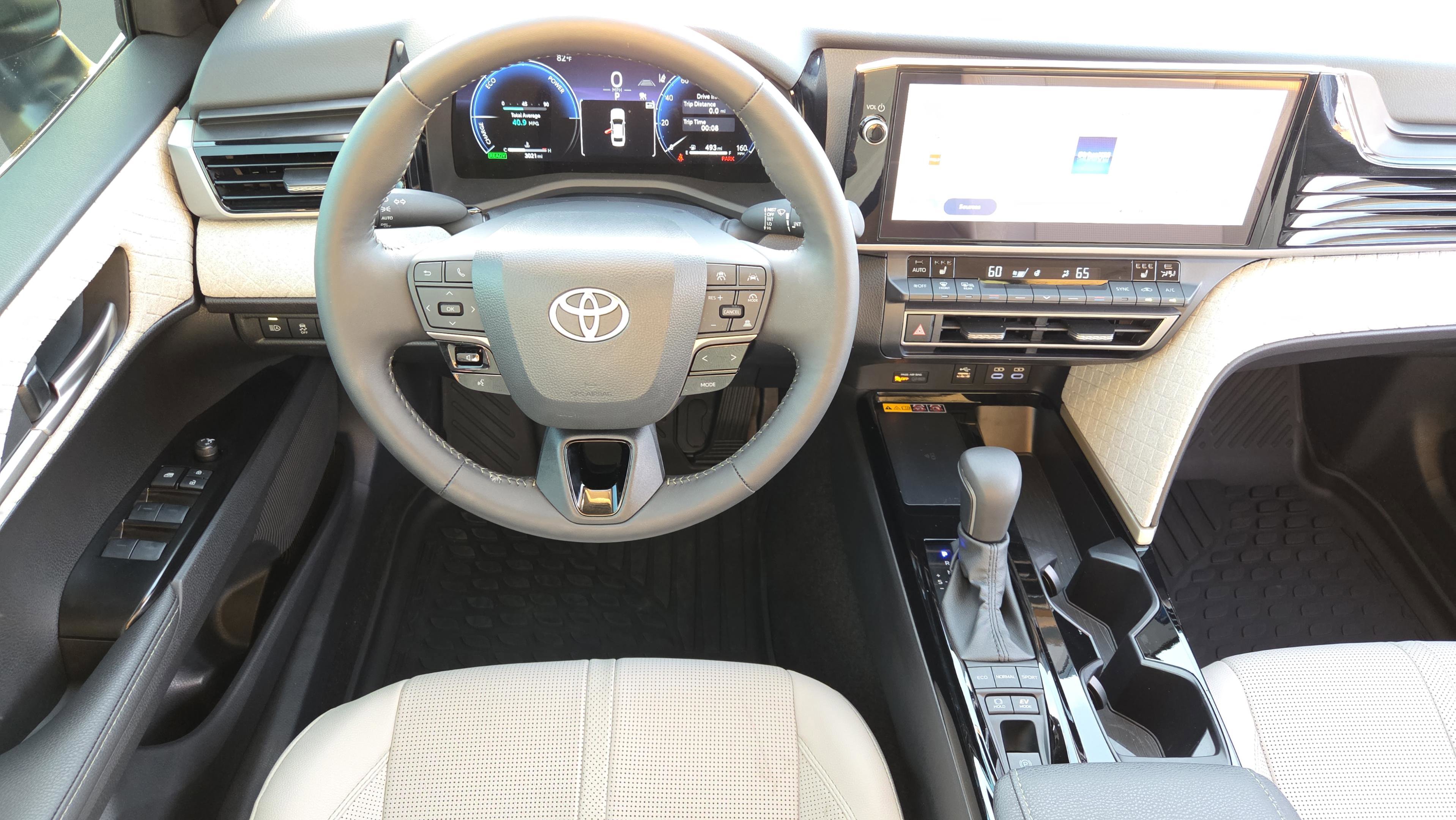 Certified 2025 Toyota Camry XLE image 16