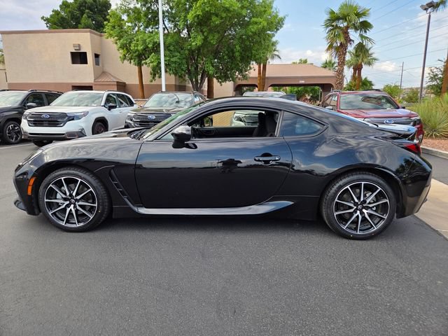 Used 2022 Toyota GR86 w/ ALL Weather Mat Package (TMS) RWD image 7