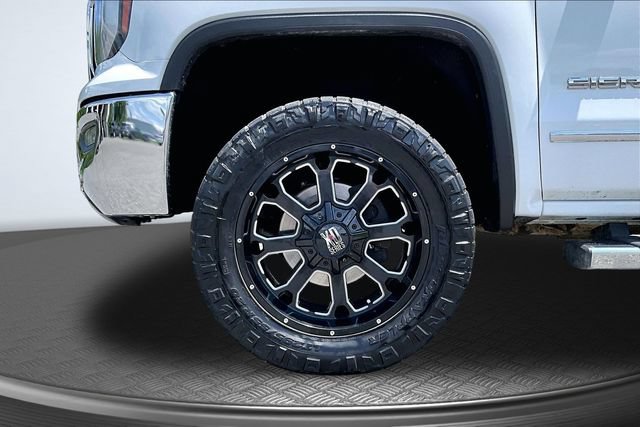 Used 2018 GMC Sierra 1500 SLT AWD/4WD image 33